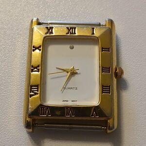 Vtg Women's Roman Numeral Bezel Gold Tone Japan Quartz Movt Square Watch Case